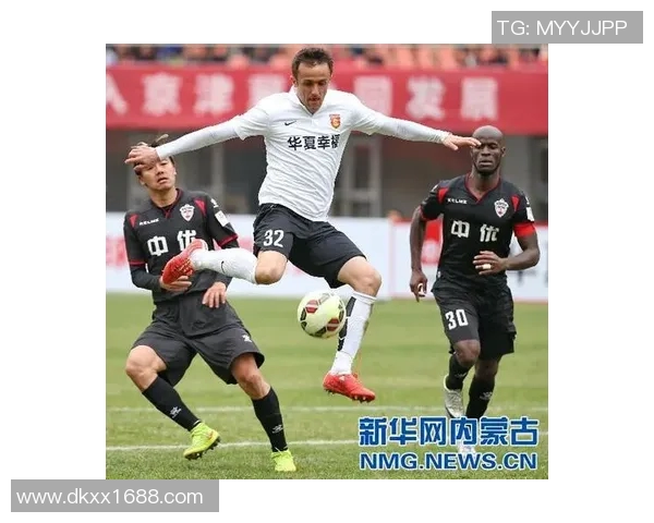 河北精英与内蒙古中优激战正酣谁能在赛场上笑到最后